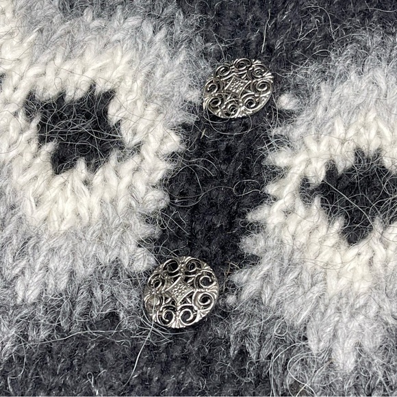 Fair Isle Cardigan Sweater Hand Knit Iceland Wool Black Grey Fisherman Apres Ski - Picture 5 of 15